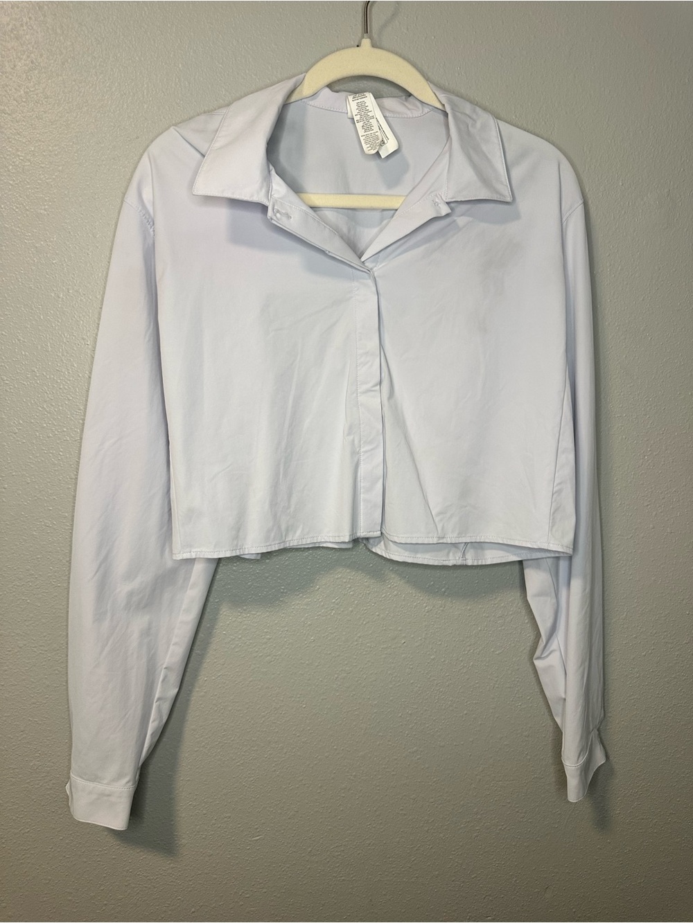 Alo Yoga Cropped Take Me Out Button Up Shirt White